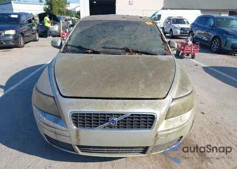 2007 Volvo S40 2.4I из США, поврежденный, VIN YV1MS382572275813